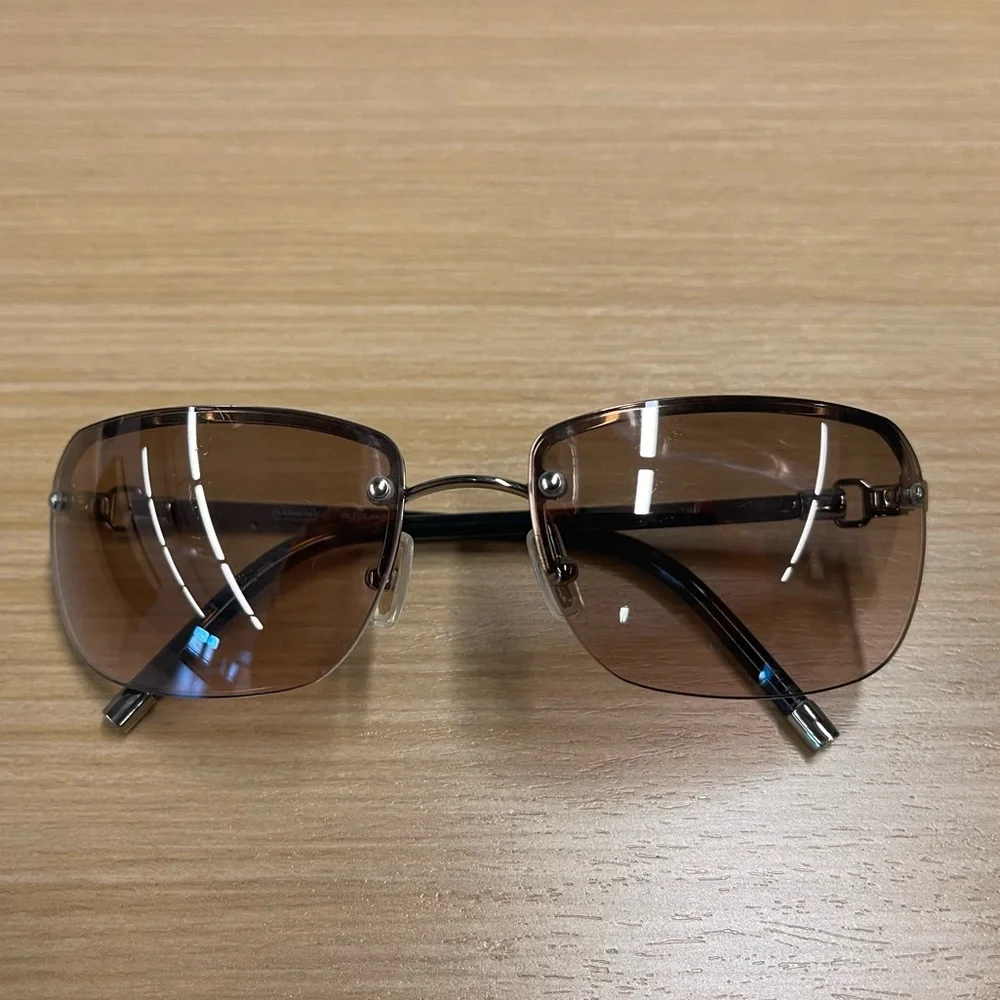 Coach “Bleecker” 5322 Sunglasses - Picture 3 of 5